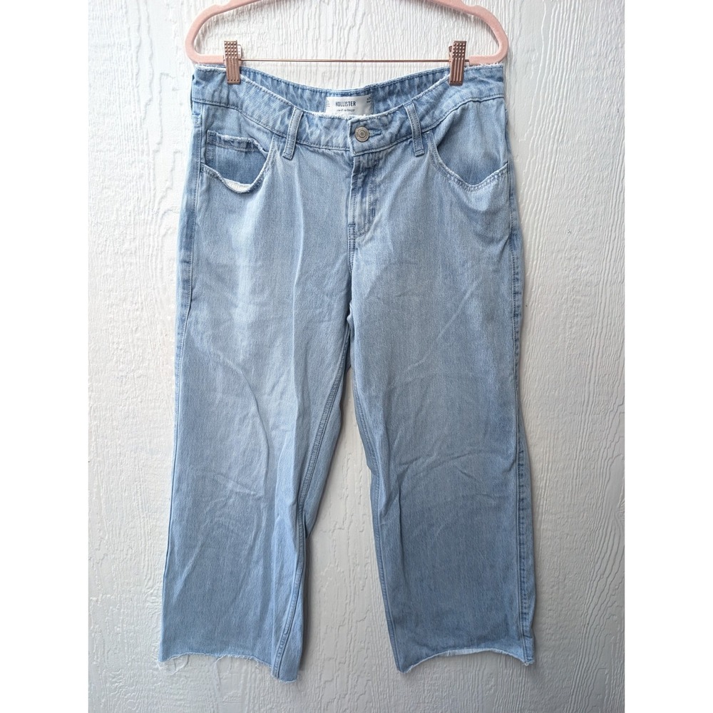 Hollister Low Rise Baggy Jeans Light Wash Wide Leg Raw Hem Y2K Size 30 Short